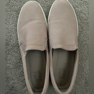 Naturalizer Marianne slip on sneaker